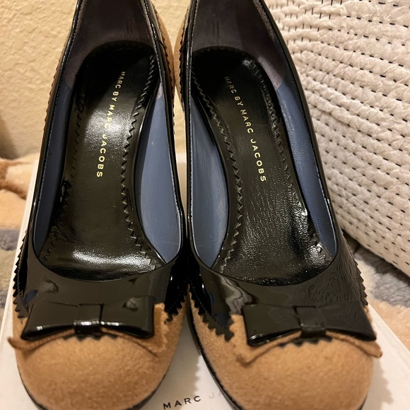 Marc by Marc Jacobs. Made in Italy, bought from Nordstrom in original box. - Picture 1 of 7